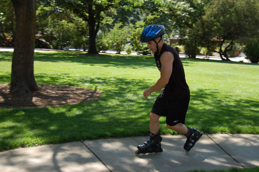 Skating — position 2